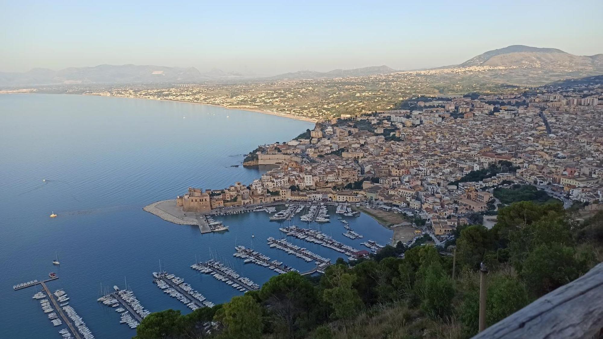 Nardina House Daire Castellammare del Golfo Dış mekan fotoğraf